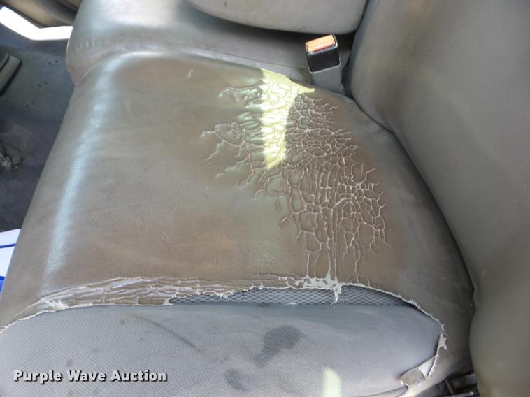 image for item BI9669 2005 Ford F550 service truck