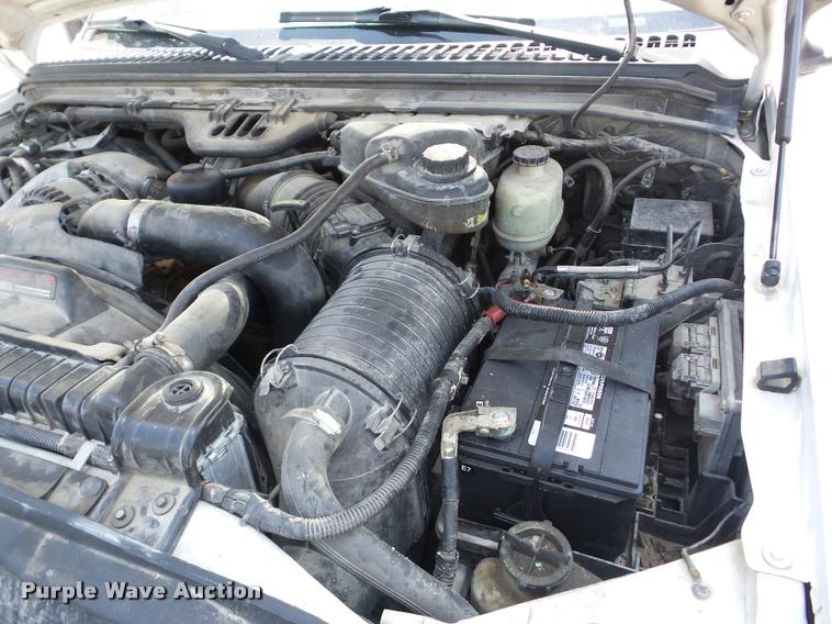 image for item BI9669 2005 Ford F550 service truck