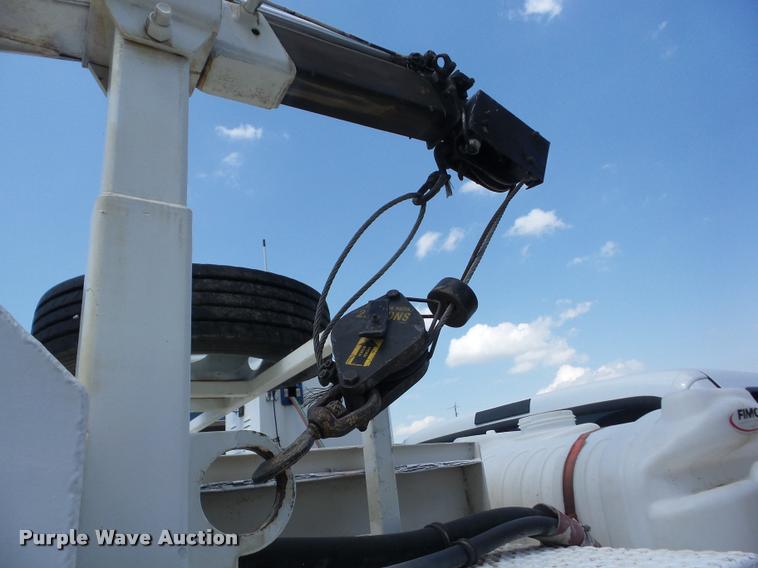 image for item BI9669 2005 Ford F550 service truck