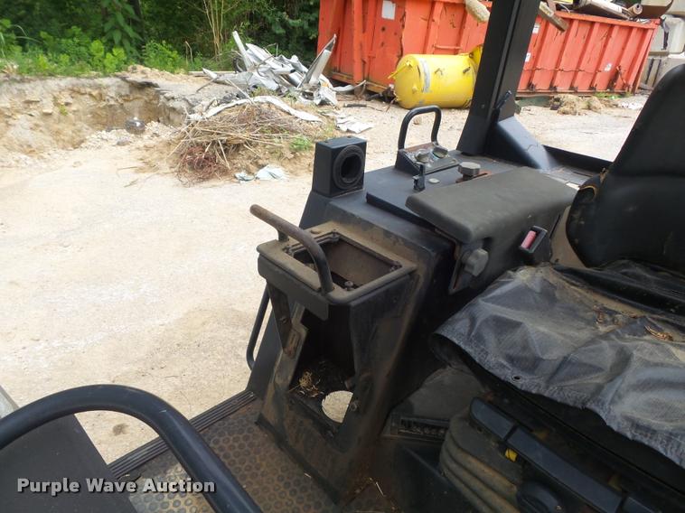 image for item CC9576 Caterpillar 953C cab