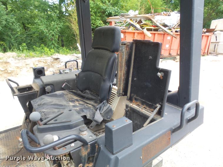 image for item CC9576 Caterpillar 953C cab