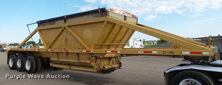 image for item DA1115 1984 Red River bottom dump trailer