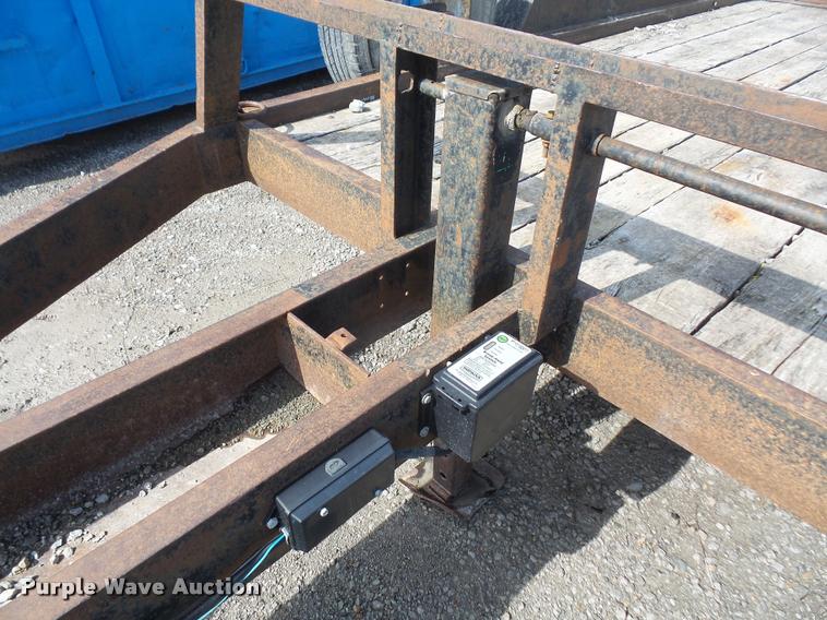 image for item DA1548 1997 shop built utility trailer