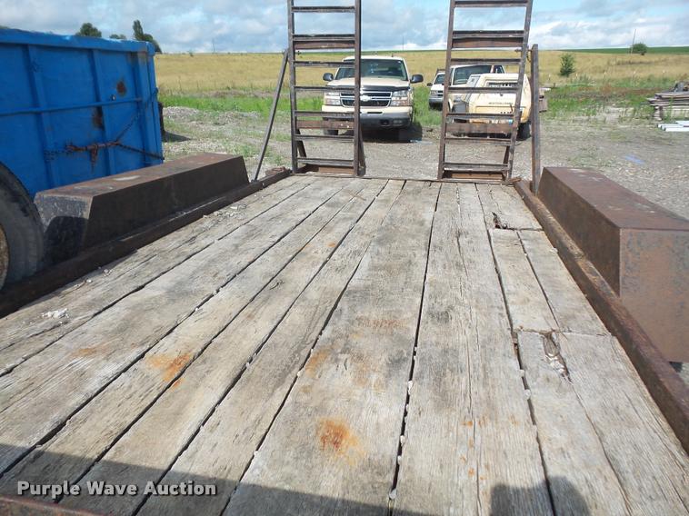 image for item DA1548 1997 shop built utility trailer