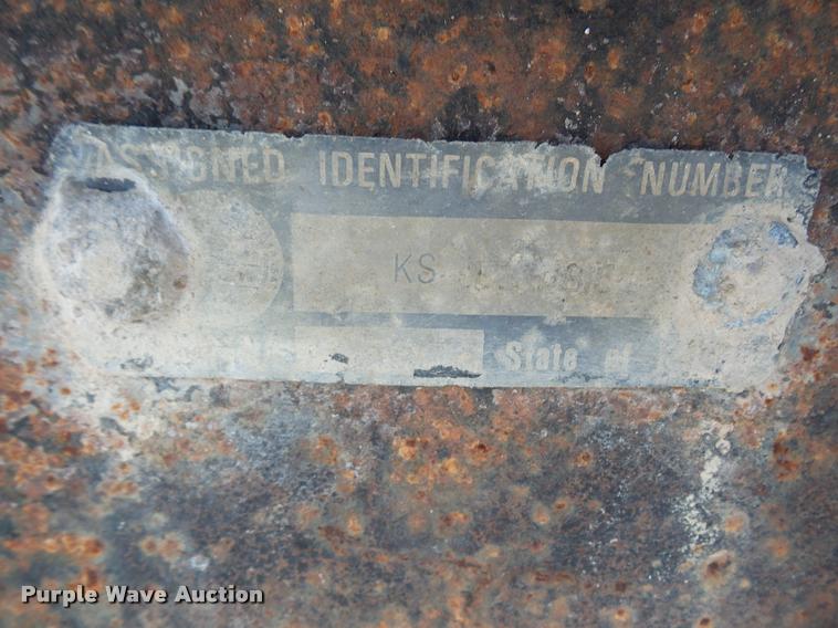 image for item DA1548 1997 shop built utility trailer