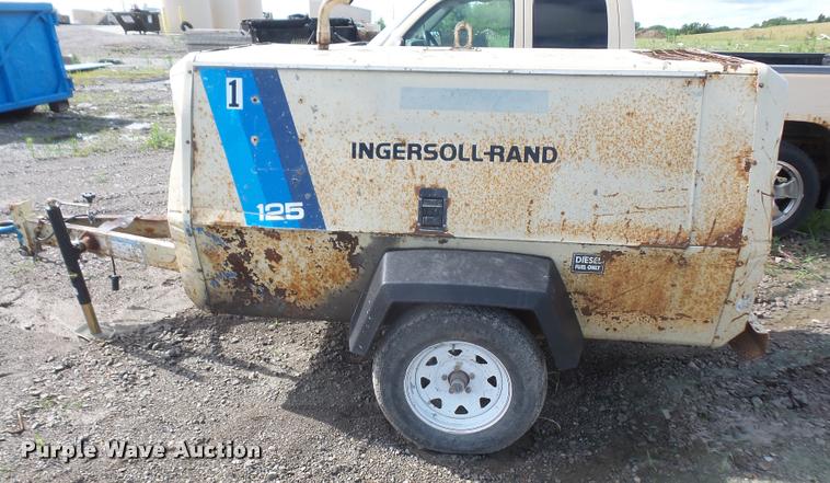 image for item DA1552 Ingersoll Rand P-130BWJD air compressor