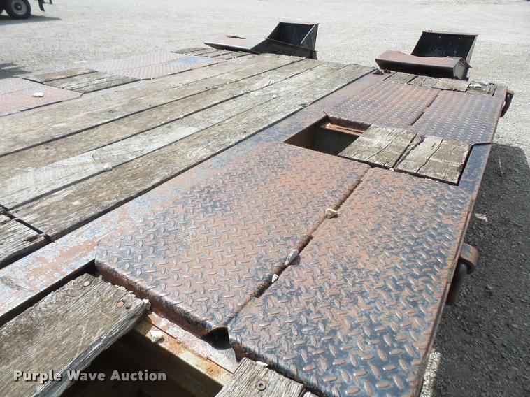 image for item DA1554 1997 Interstate 40DLA equipment trailer