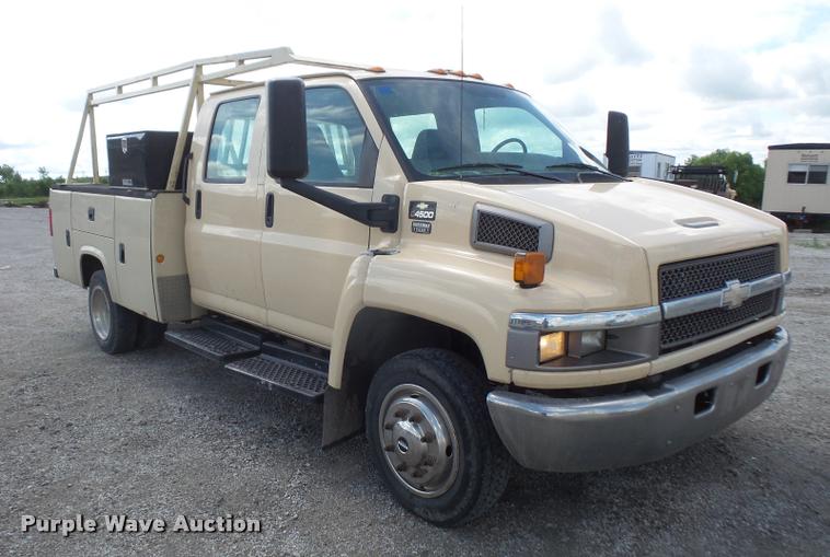 image for item DA1558 2009 Chevrolet C4500 crew cab utility truck