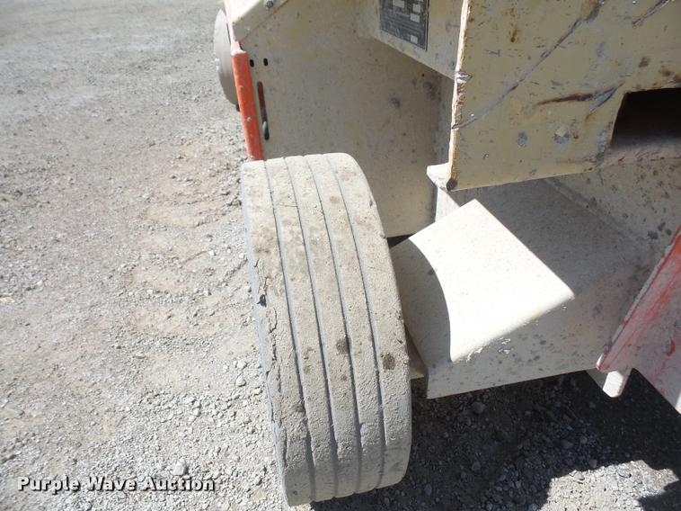 image for item DA1560 1998 JLG 2646E scissor lift