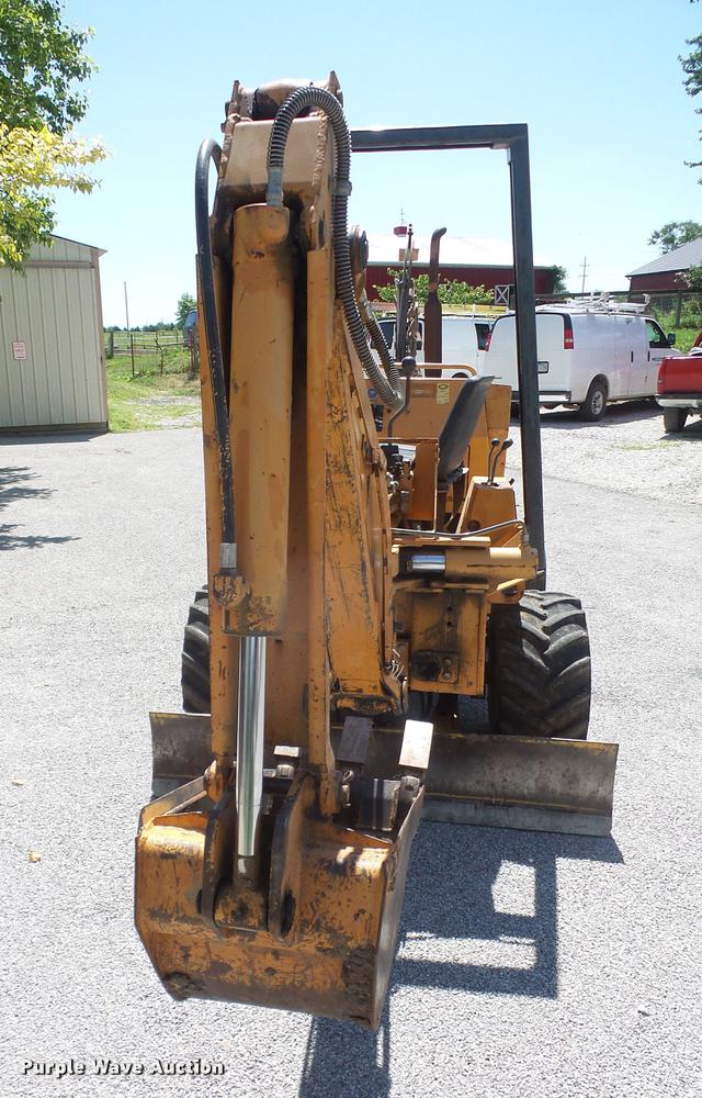 image for item DA1562 1999 Case 360 trencher