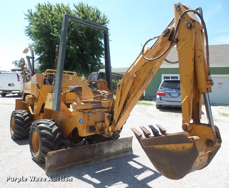 image for item DA1562 1999 Case 360 trencher