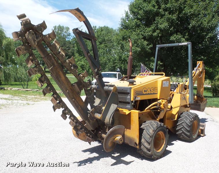 image for item DA1562 1999 Case 360 trencher