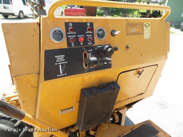 image for item DA1562 1999 Case 360 trencher