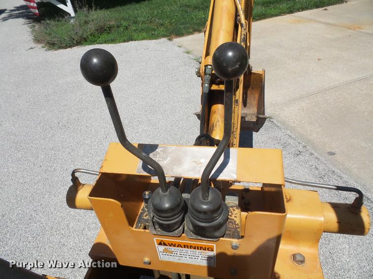 image for item DA1562 1999 Case 360 trencher