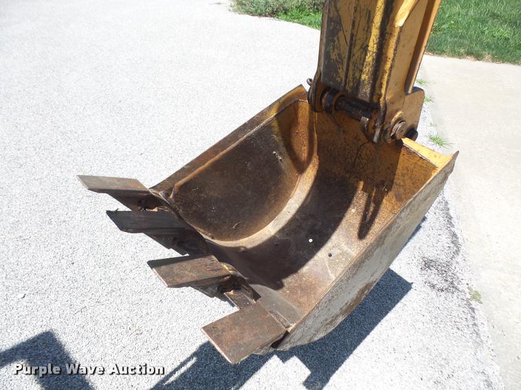 image for item DA1562 1999 Case 360 trencher