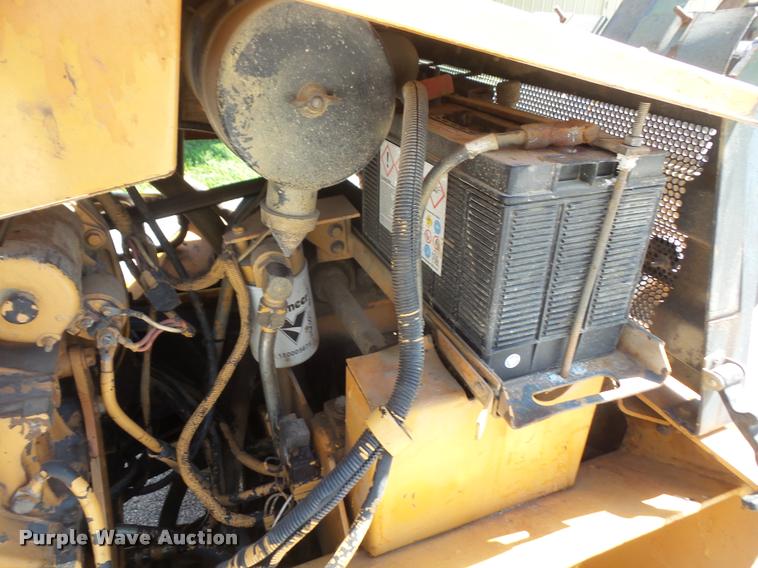 image for item DA1562 1999 Case 360 trencher