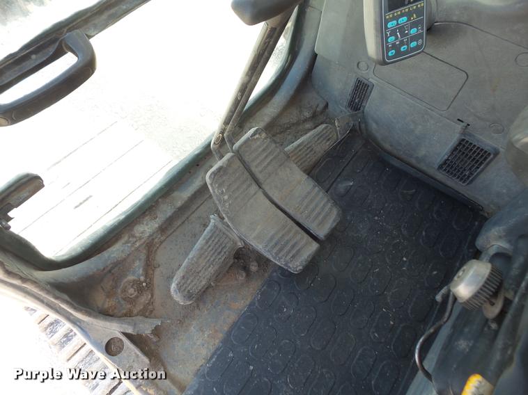 image for item DA1565 1997 Komatsu PC200LC-6LE excavator