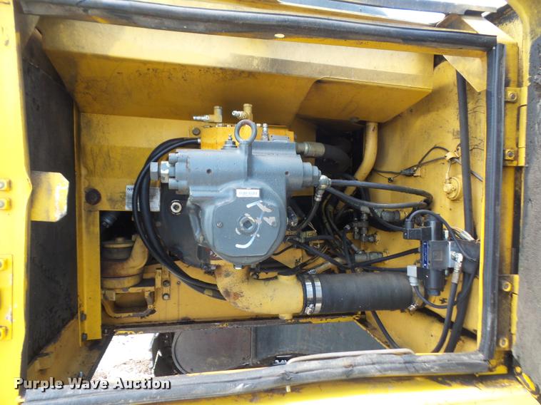 image for item DA1565 1997 Komatsu PC200LC-6LE excavator
