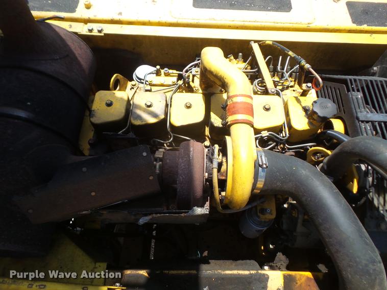 image for item DA1565 1997 Komatsu PC200LC-6LE excavator