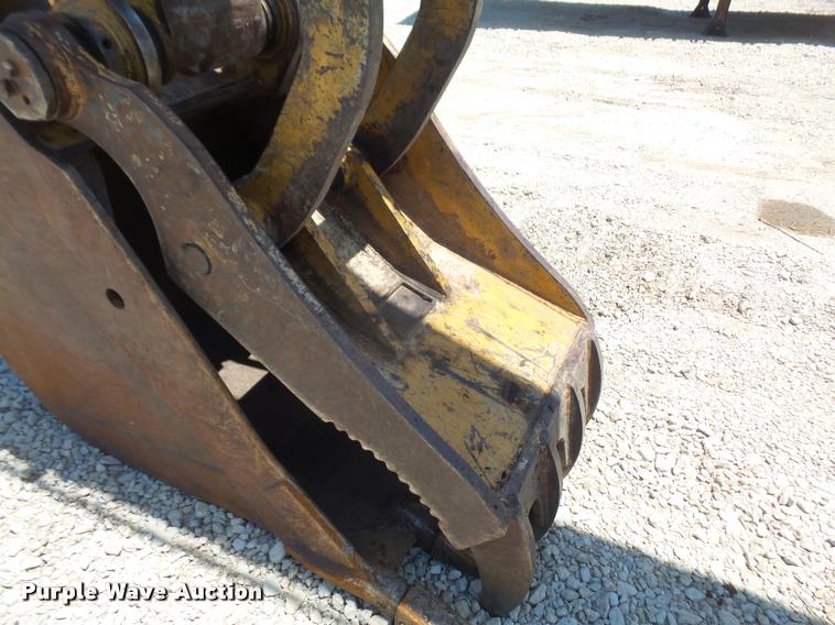 image for item DA1565 1997 Komatsu PC200LC-6LE excavator