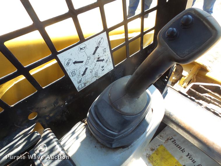 image for item DA1569 2005 Caterpillar 236B skid steer