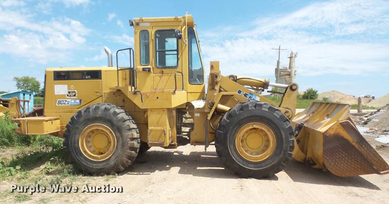 image for item DA1570 Kawasaki 80Z III wheel loader
