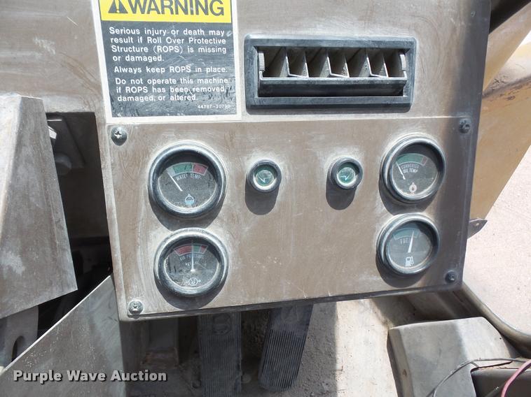 image for item DA1570 Kawasaki 80Z III wheel loader