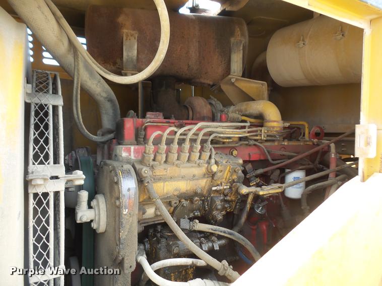 image for item DA1570 Kawasaki 80Z III wheel loader