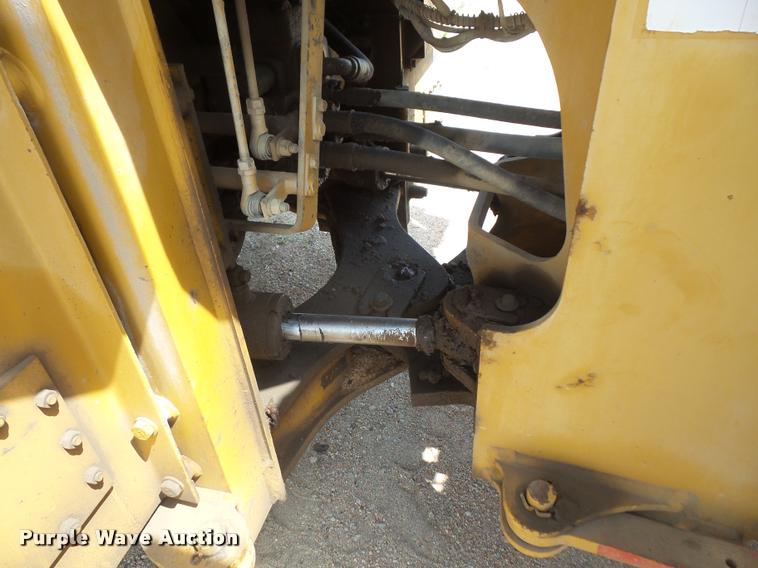 image for item DA1570 Kawasaki 80Z III wheel loader