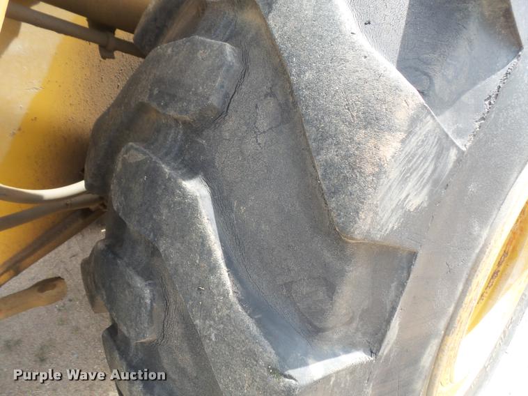 image for item DA1570 Kawasaki 80Z III wheel loader