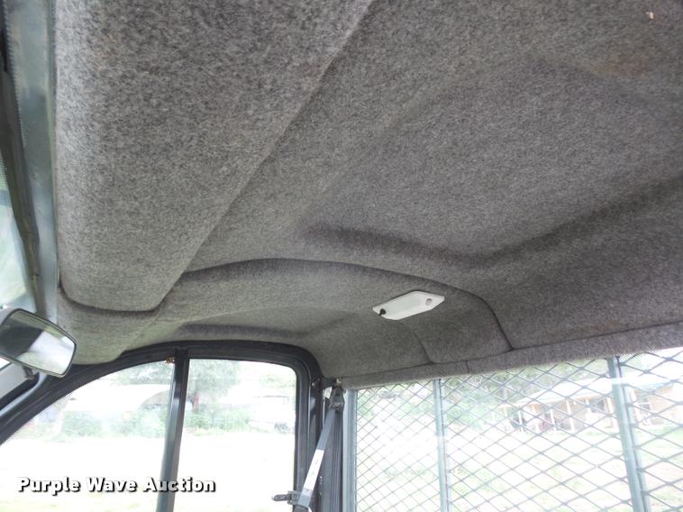 image for item DA1582 2002 Bobcat Toolcat 5600 utility work machine