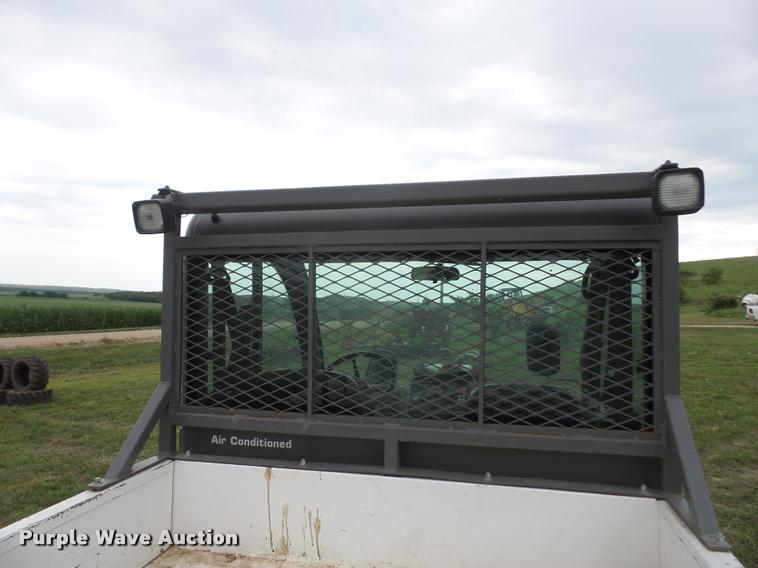 image for item DA1582 2002 Bobcat Toolcat 5600 utility work machine