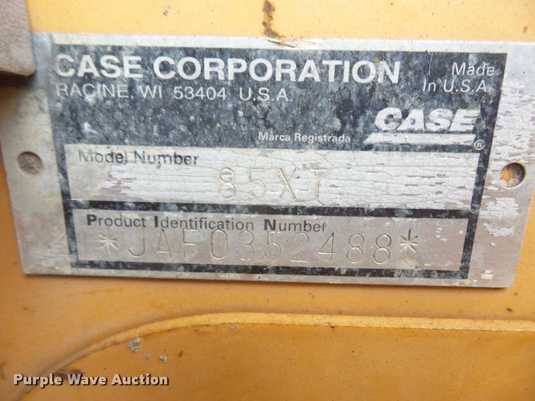 image for item DA1618 2002 Case 85XT skid steer