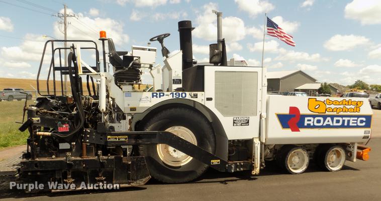 image for item DA3035 2005 Roadtec RP-190 paver