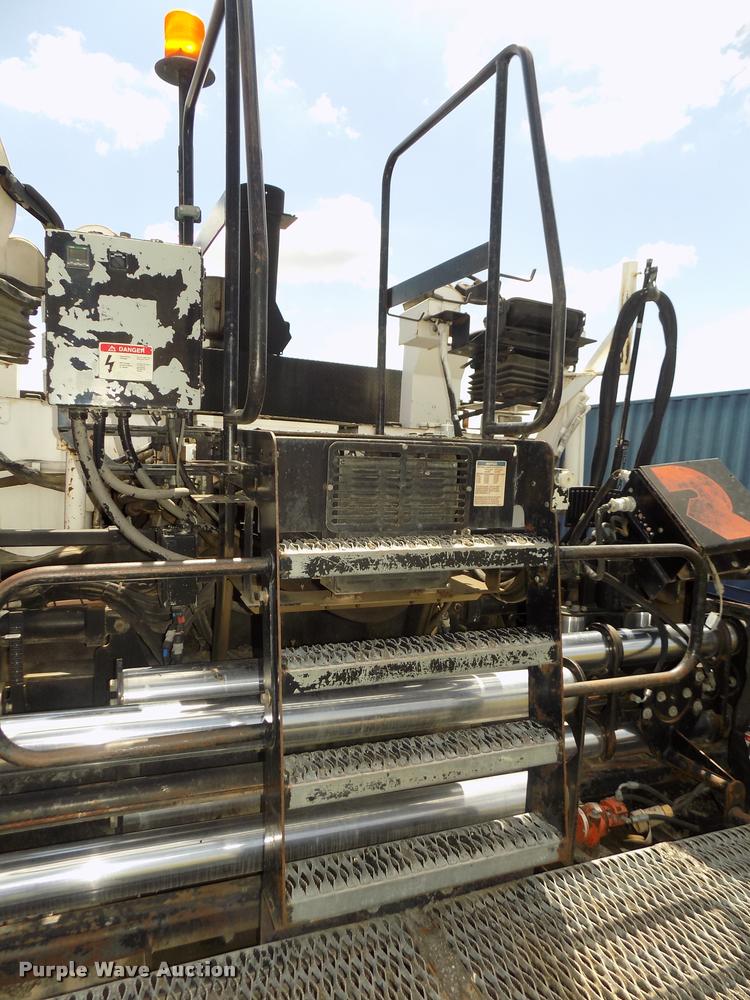 image for item DA3035 2005 Roadtec RP-190 paver