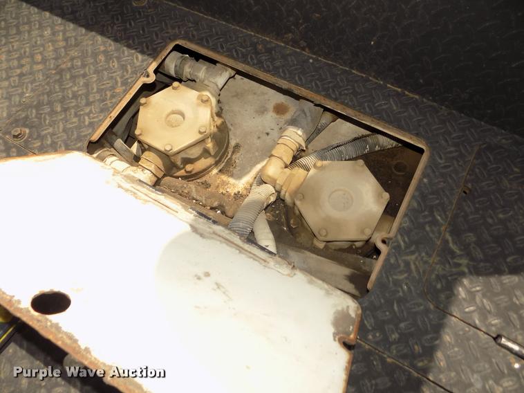 image for item DA3035 2005 Roadtec RP-190 paver