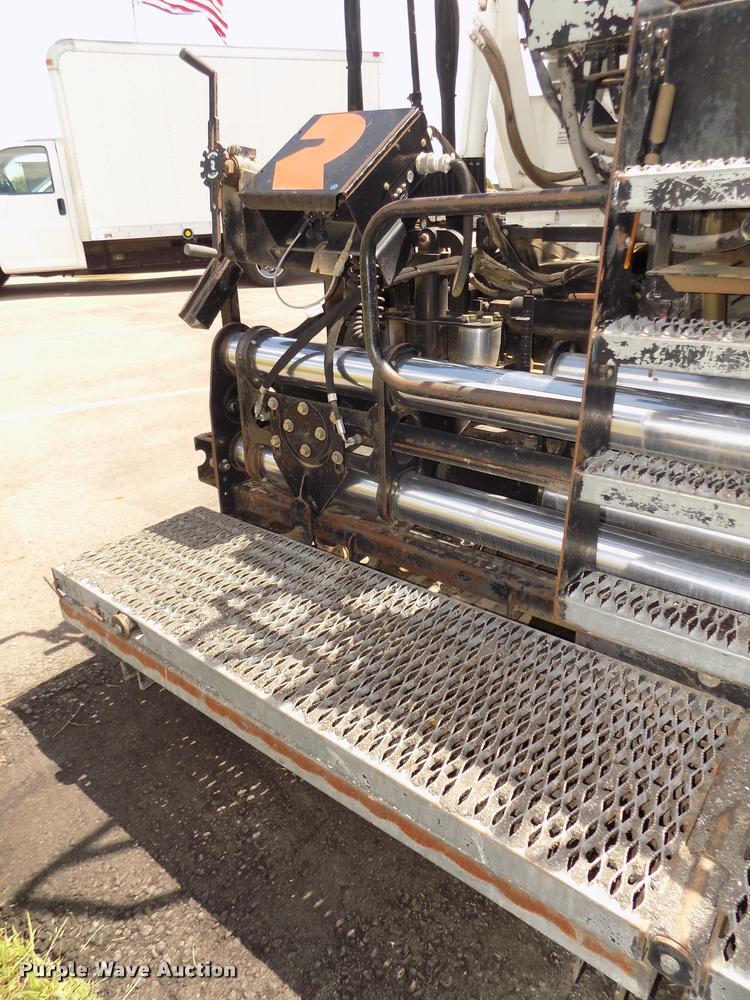 image for item DA3035 2005 Roadtec RP-190 paver