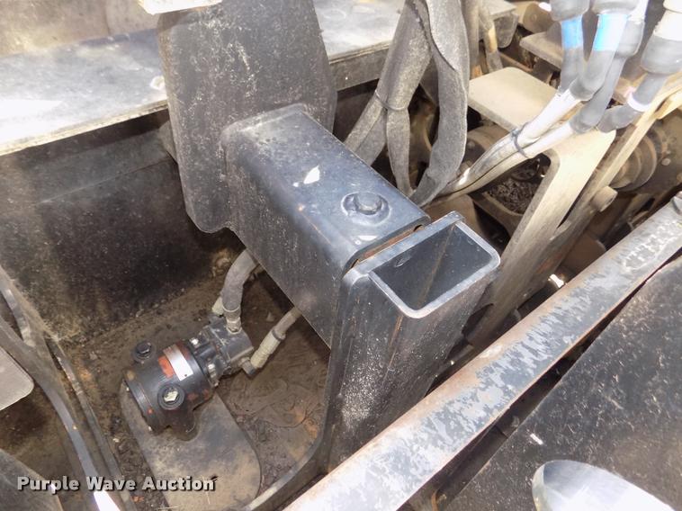 image for item DA3035 2005 Roadtec RP-190 paver