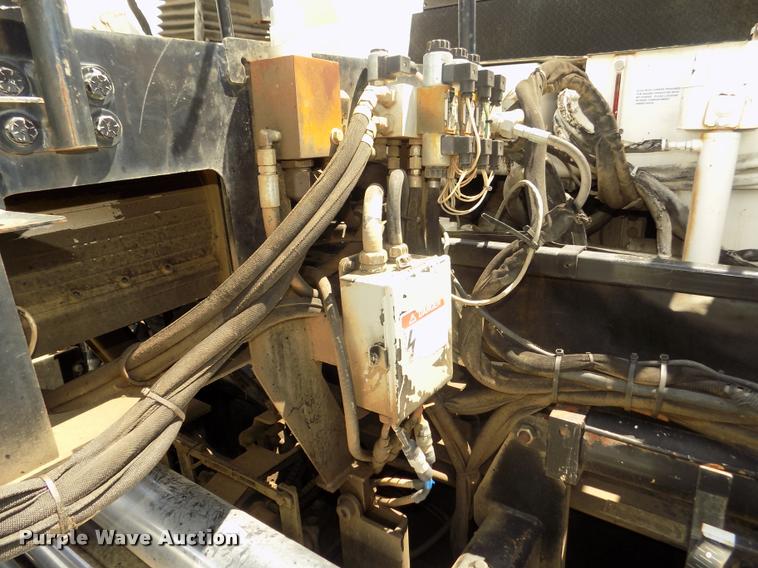 image for item DA3035 2005 Roadtec RP-190 paver