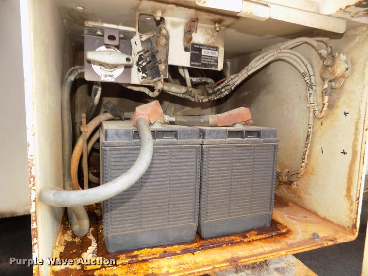 image for item DA3035 2005 Roadtec RP-190 paver