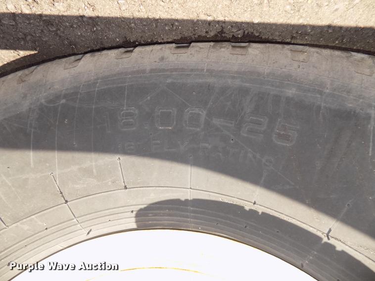 image for item DA3035 2005 Roadtec RP-190 paver