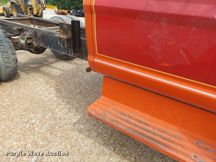 image for item DB1353 1969 Ford 600 truck chassis