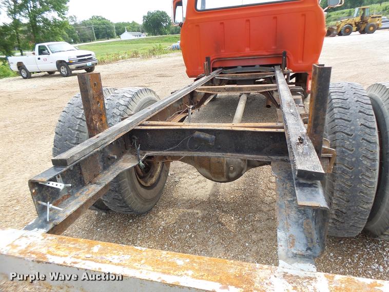 image for item DB1353 1969 Ford 600 truck chassis