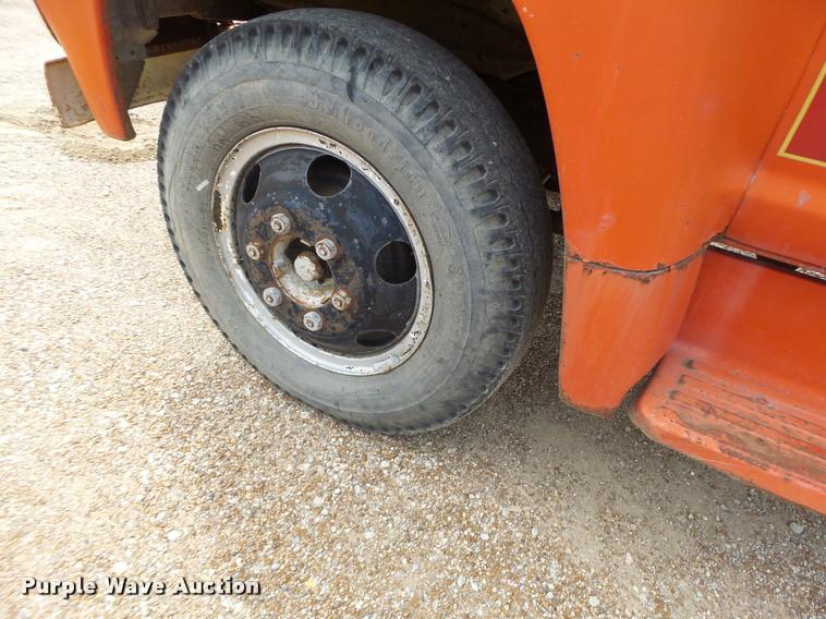 image for item DB1353 1969 Ford 600 truck chassis