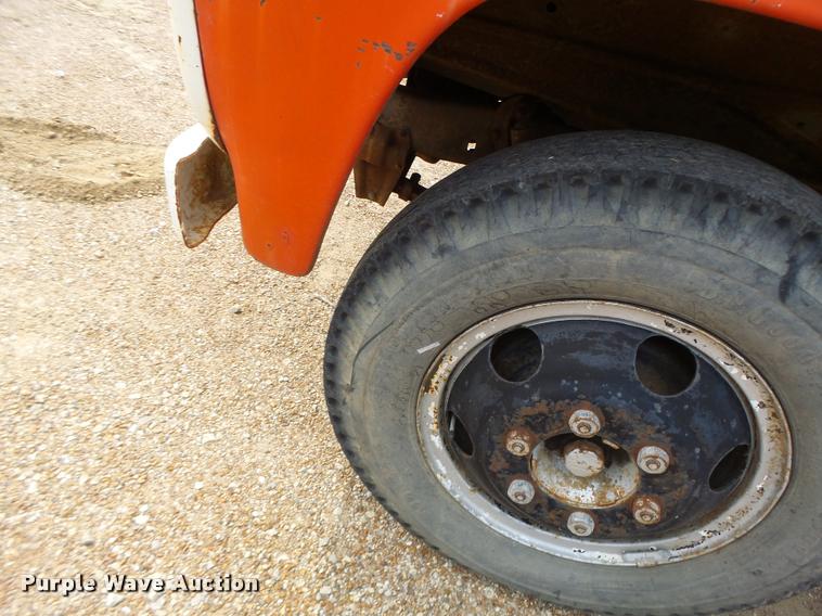 image for item DB1353 1969 Ford 600 truck chassis