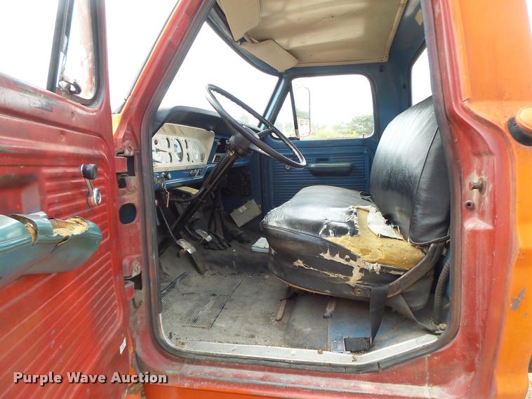 image for item DB1353 1969 Ford 600 truck chassis