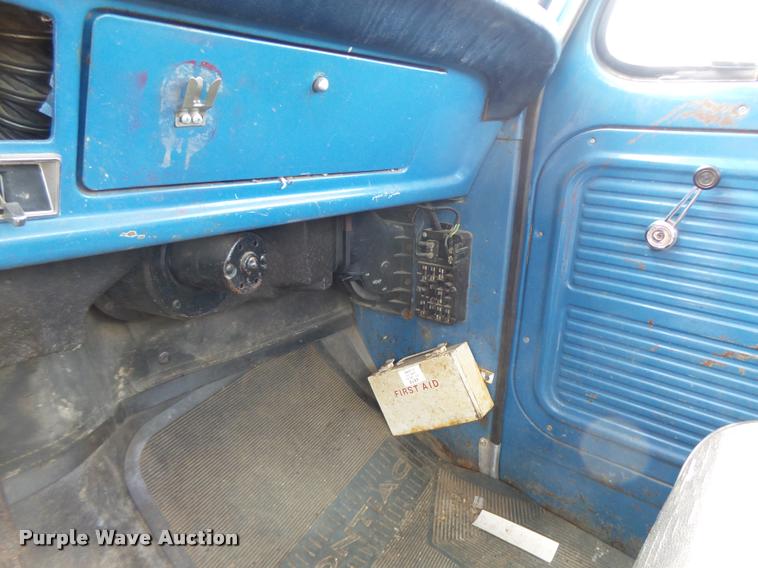 image for item DB1353 1969 Ford 600 truck chassis