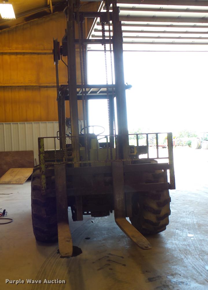 image for item DB1358 Clark DRT-30 forklift