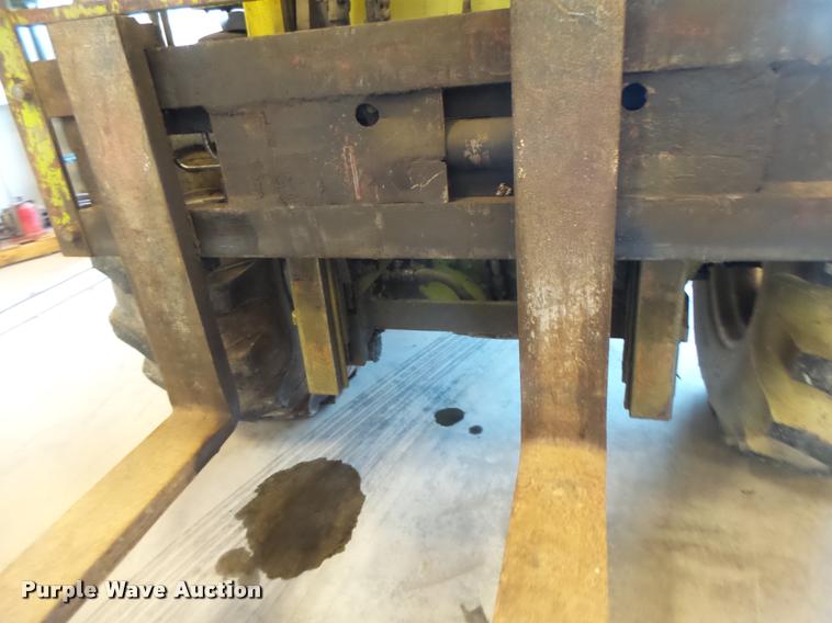 image for item DB1358 Clark DRT-30 forklift