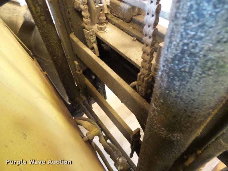 image for item DB1358 Clark DRT-30 forklift